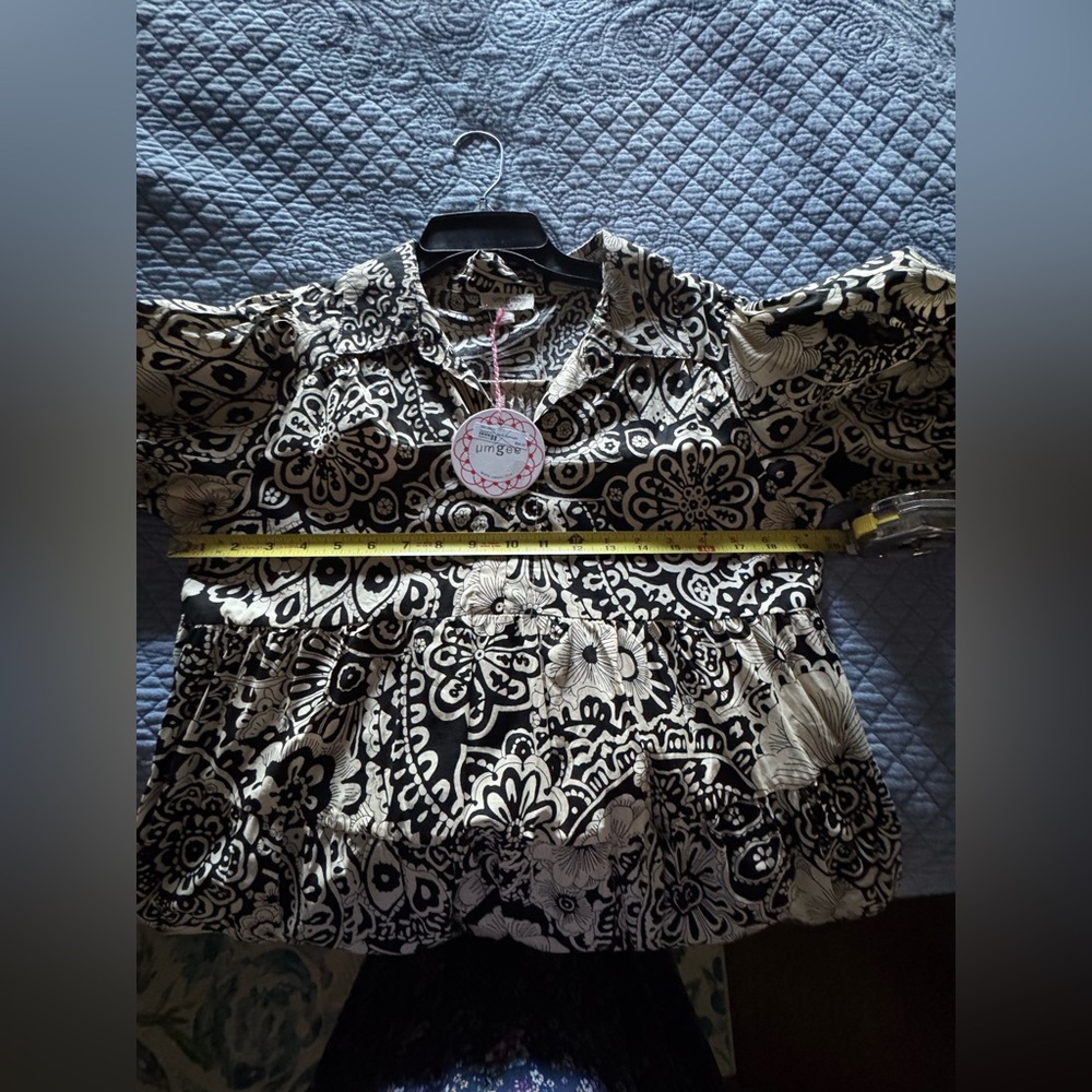 UMGEE- Size Small ๐ฏ Cotton dress. NWT Darling dress is a year around staple! - Picture 9 of 9